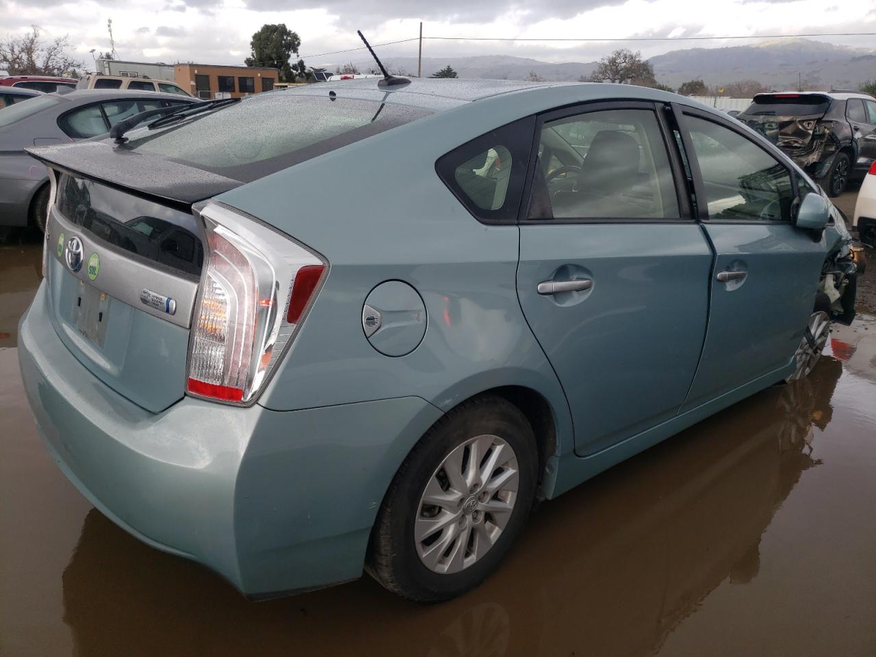 Image 3 of 2012 TOYOTA PRIUS PLUG-IN  2012 with VIN JTDKN3DP1C3025270