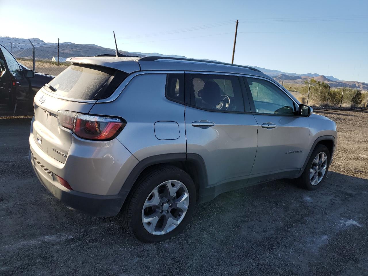 Image 3 of 2020 JEEP COMPASS LIMITED 2020 with VIN 3C4NJCCBXLT154434