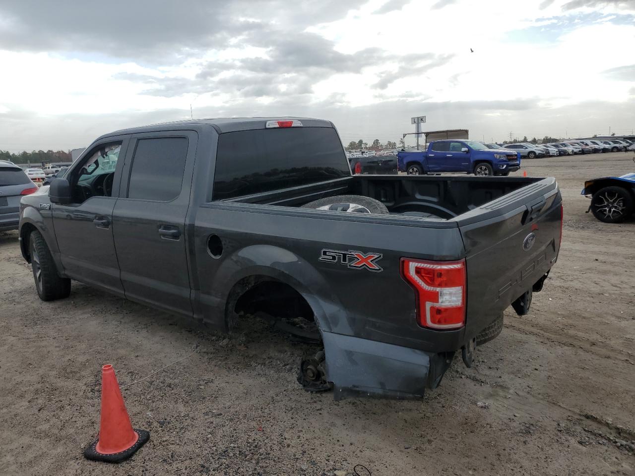 Image 2 of 2020 FORD F150 SUPERCREW 2020 with VIN 1FTEW1CP5LKD89293