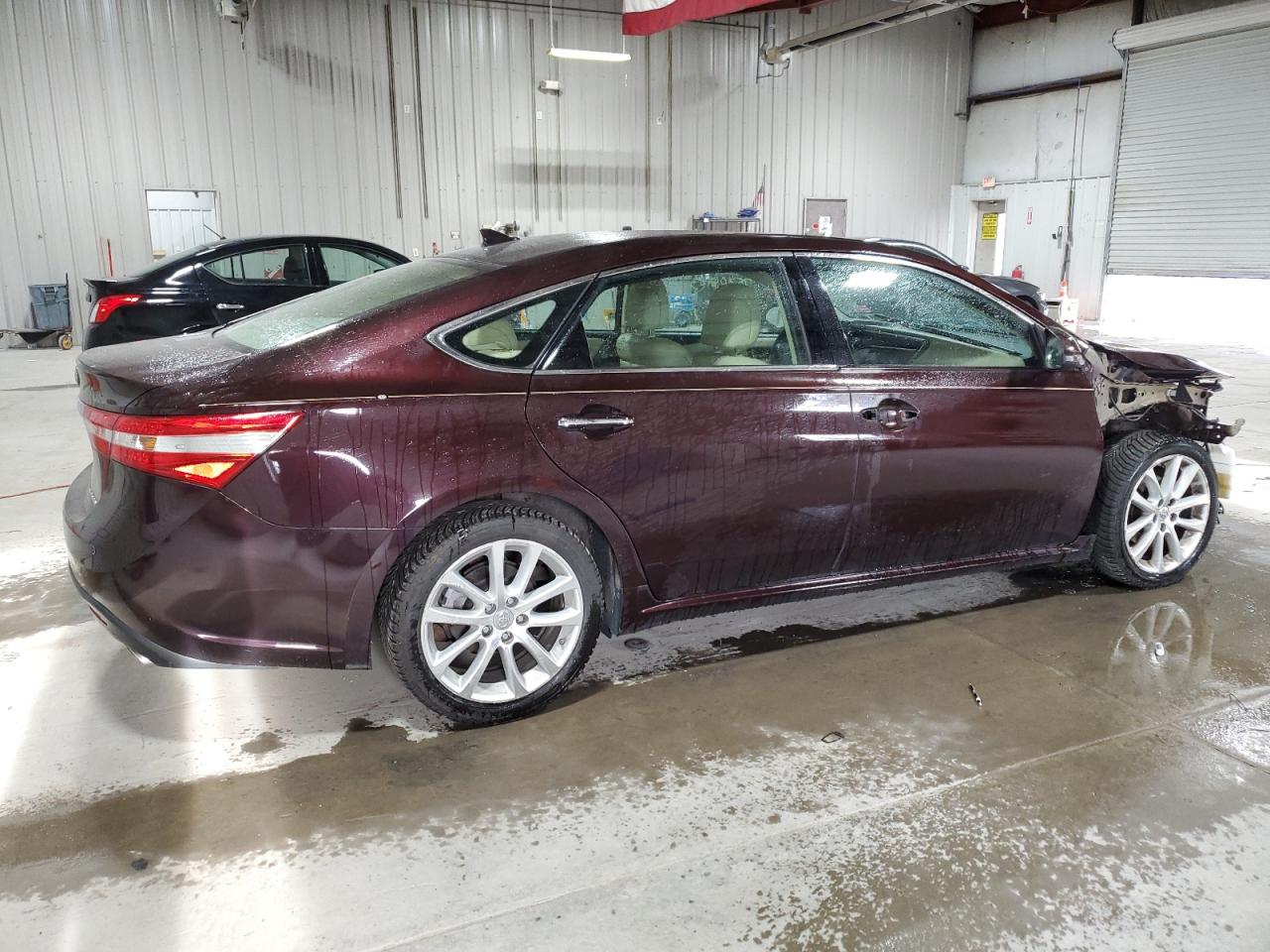 Image 3 of 2013 TOYOTA AVALON BASE 2013 with VIN 4T1BK1EBXDU056654