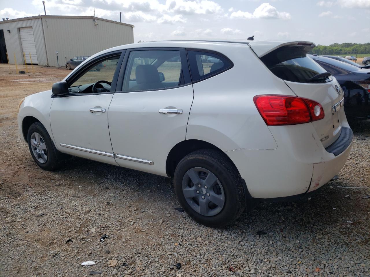 Image 2 of 2011 NISSAN ROGUE S 2011 with VIN JN8AS5MT0BW171707