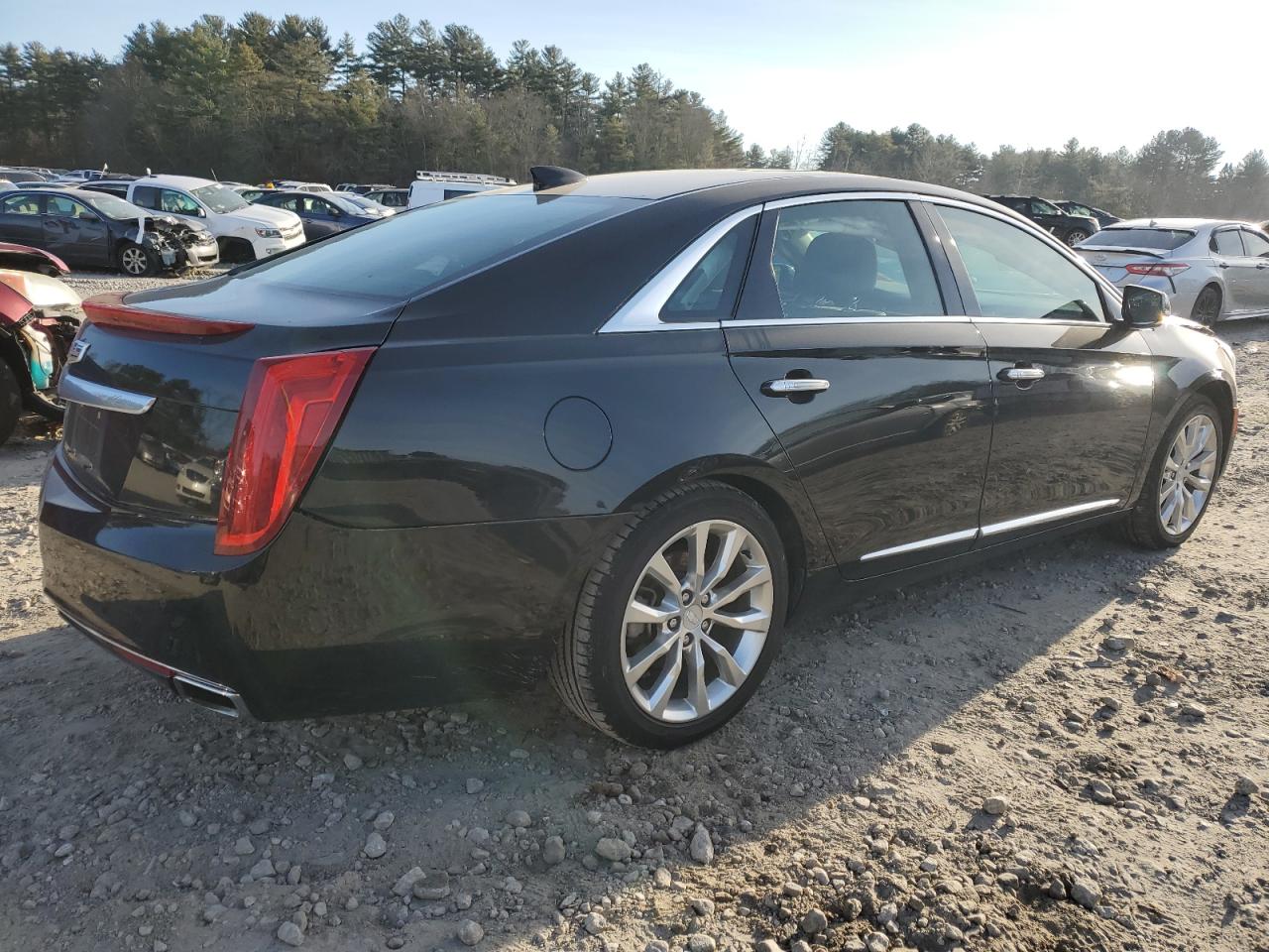 Image 3 of 2016 CADILLAC XTS LUXURY COLLECTION 2016 with VIN 2G61M5S35G9112485