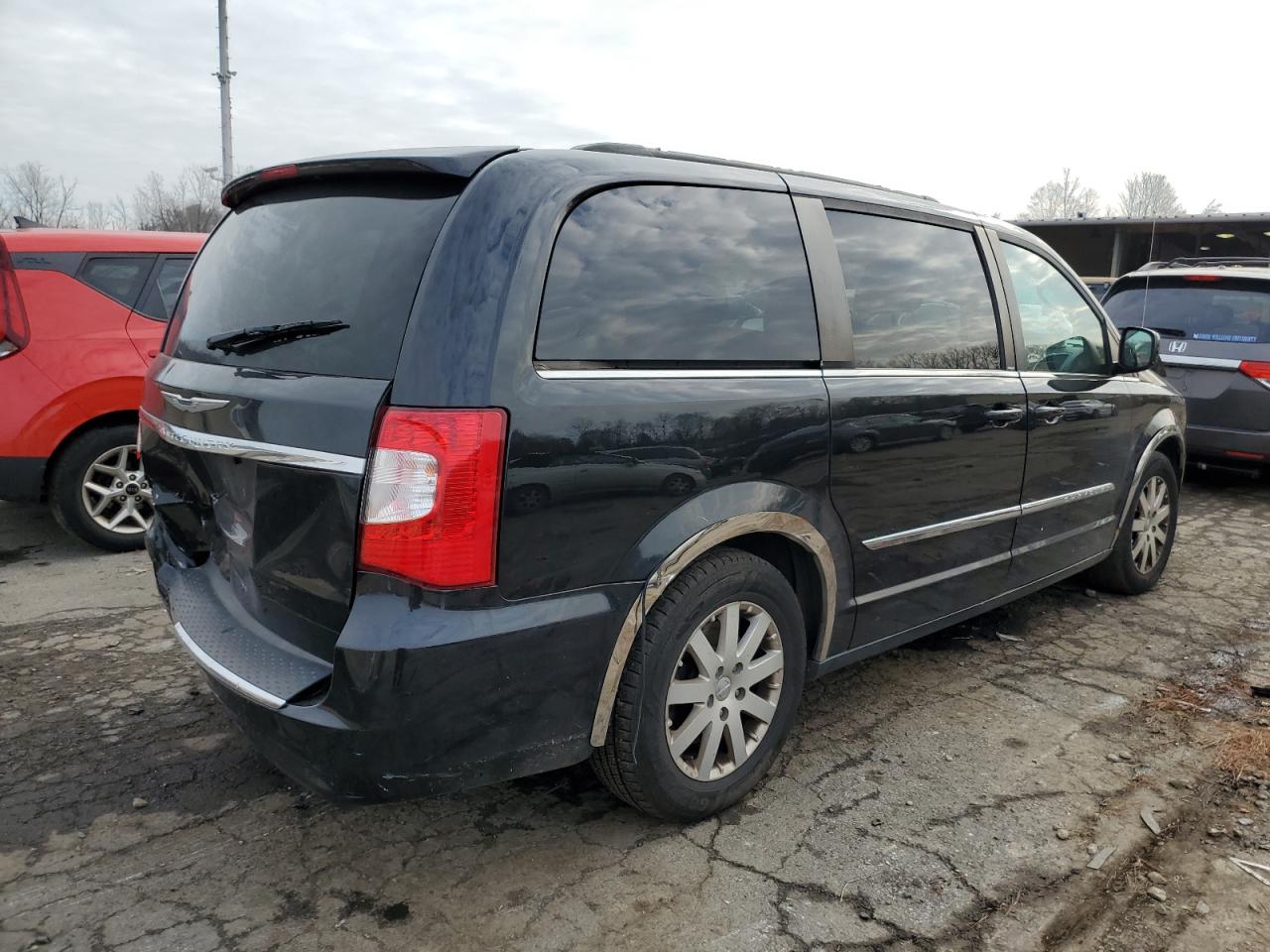 Image 3 of 2014 CHRYSLER TOWN & COUNTRY TOURING 2014 with VIN 2C4RC1BG0ER115175