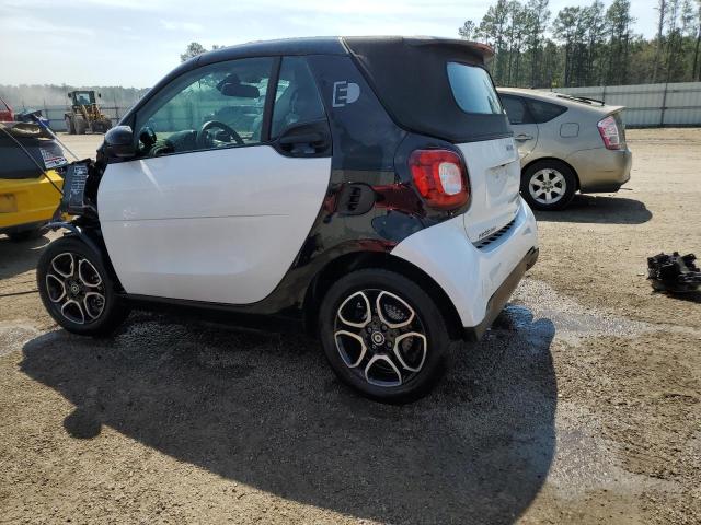 Изображение 2 2018 SMART FORTWO  2018 с VIN WMEFK9BA9JK261021