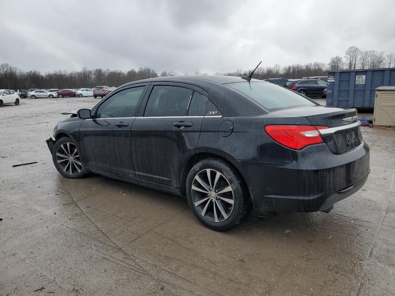 Image 2 of 2013 CHRYSLER 200 LIMITED 2013 with VIN 1C3CCBCG0DN626816
