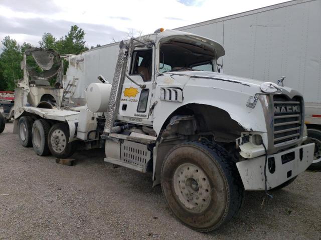 2016 MACK 700 GU700 2016 image