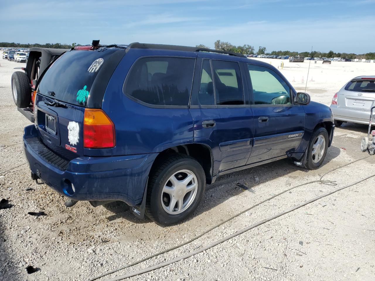 Obraz 3 z 2004 GMC ENVOY  2004 z VIN 1GKDT13S742231679