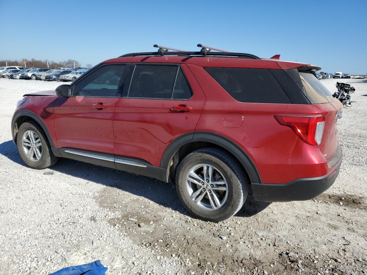 Image 2 of 2020 FORD EXPLORER XLT 2020 with VIN 1FMSK8DH9LGD16036