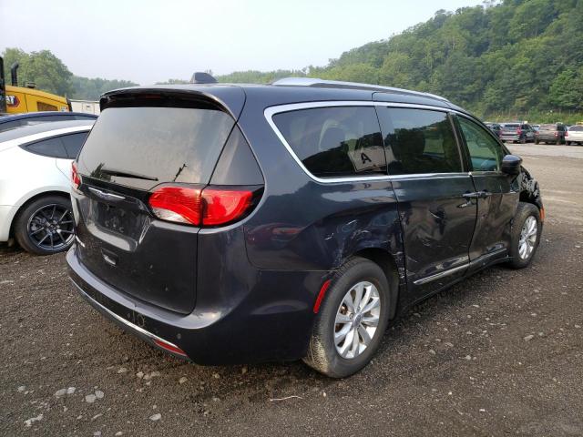 Image 3 of 2019 CHRYSLER PACIFICA TOURING L 2019 with VIN 2C4RC1BG6KR628863