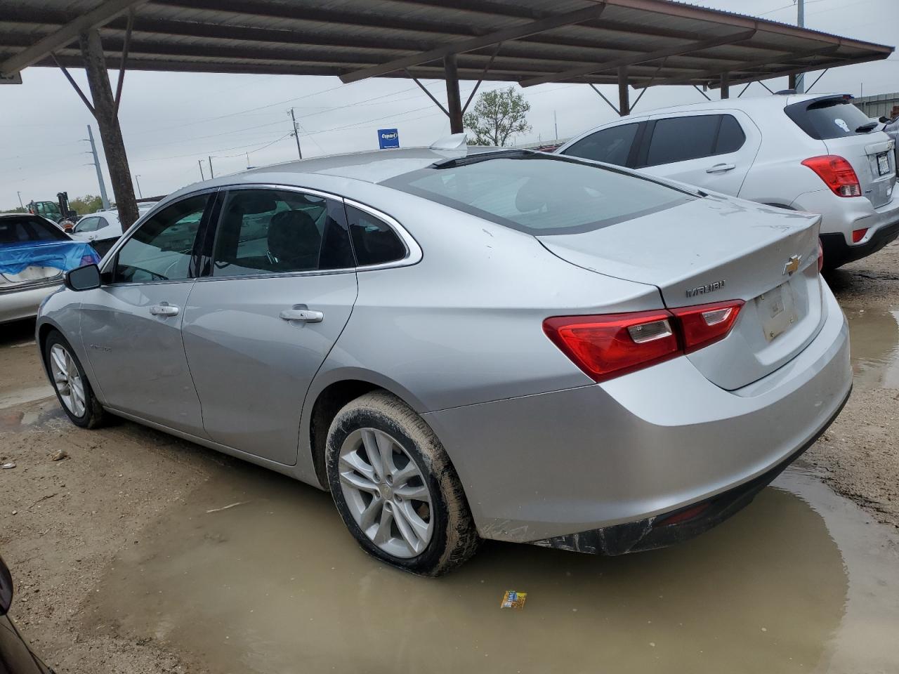 Image 2 of 2018 CHEVROLET MALIBU LT 2018 with VIN 1G1ZD5ST0JF192026