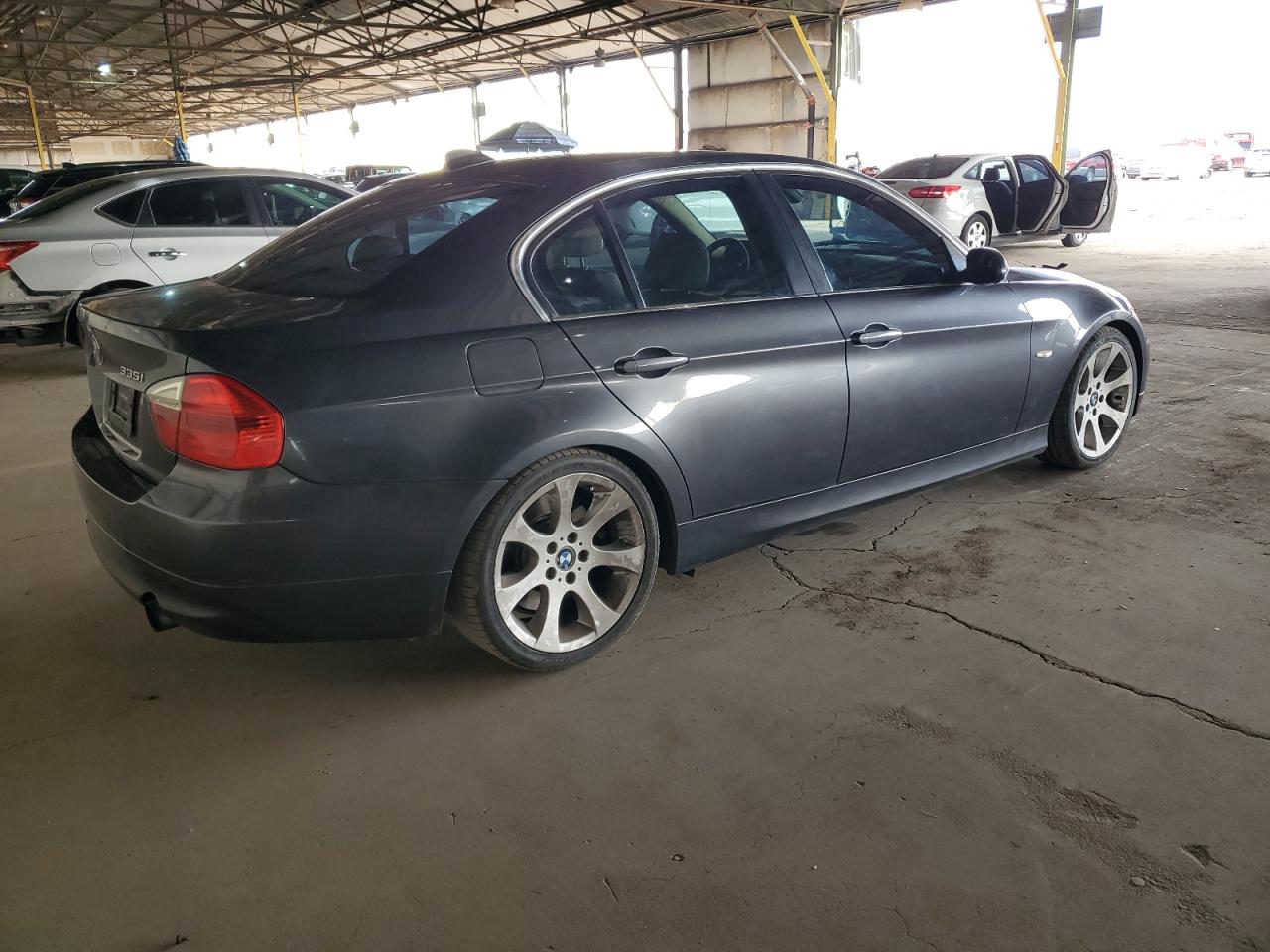 Obraz 3 z 2007 BMW 335 I 2007 z VIN WBAVB735X7VF53025