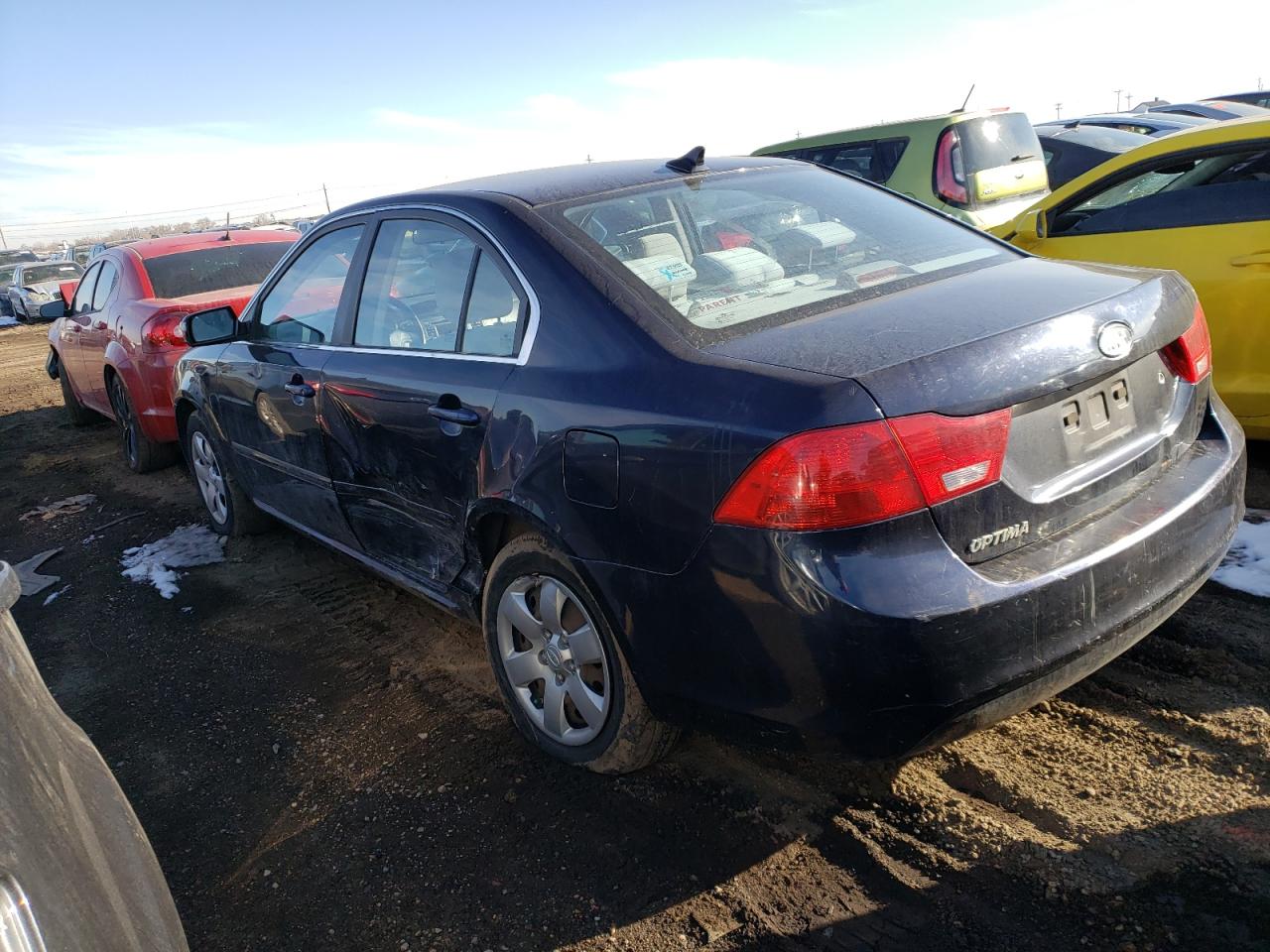 Obraz 2 z 2010 KIA OPTIMA LX 2010 z VIN KNAGG4A82A5415134