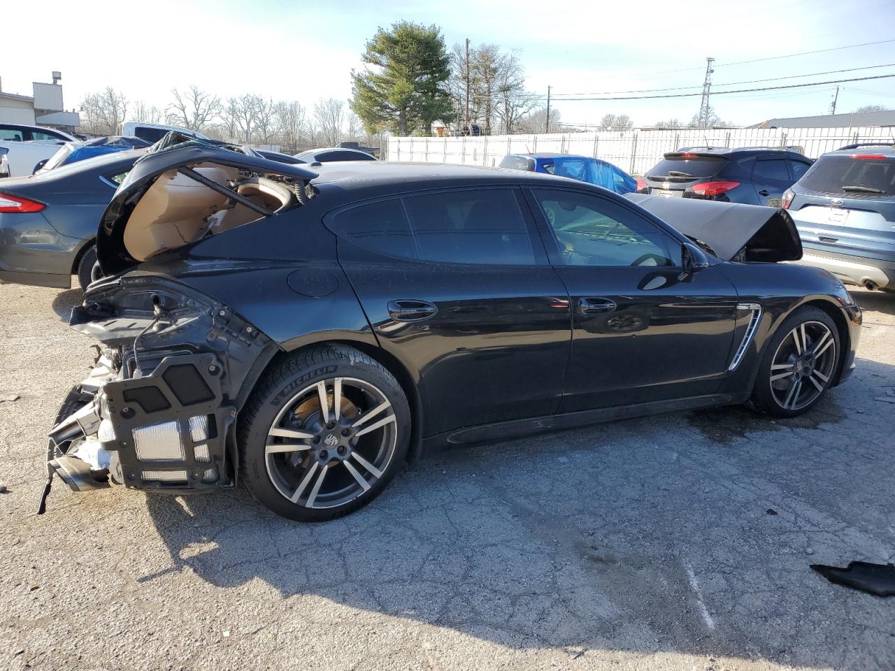 Image 3 of 2012 PORSCHE PANAMERA 2 2012 with VIN WP0AA2A78CL015230