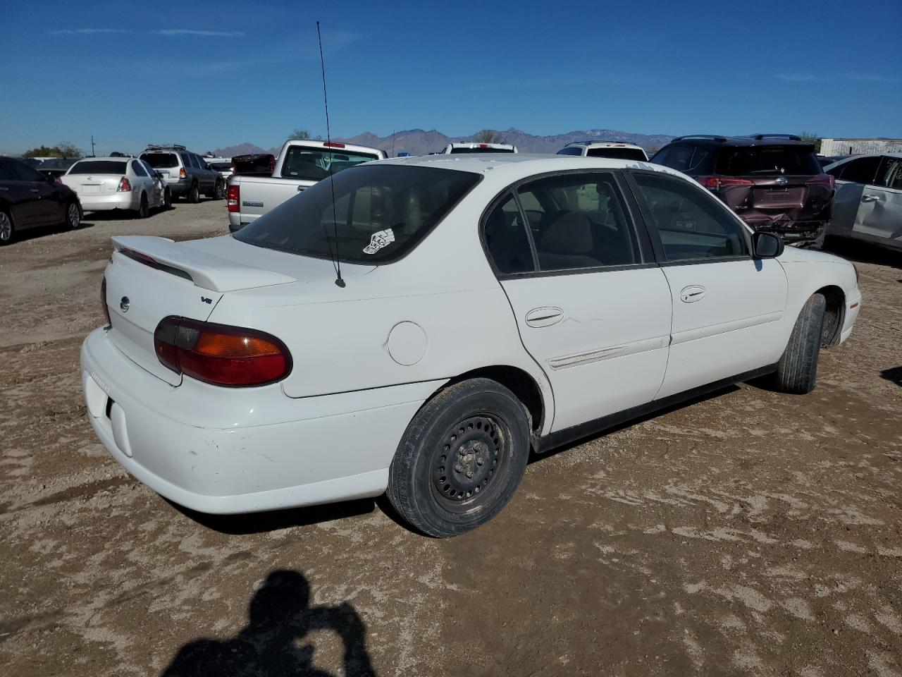 Изображение 3 2001 CHEVROLET MALIBU  2001 с VIN 1G1ND52J216214394