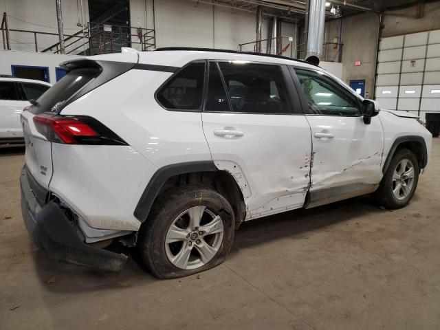 Image 3 of 2019 TOYOTA RAV4 XLE 2019 with VIN 2T3P1RFV7KC015839