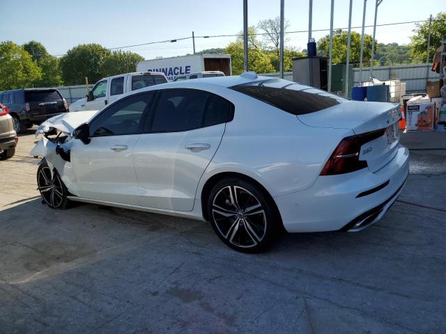 Изображение 2 2021 VOLVO S60 T8 RECHARGE R-DESIGN 2021 с VIN 7JRBR0FM9MG112271