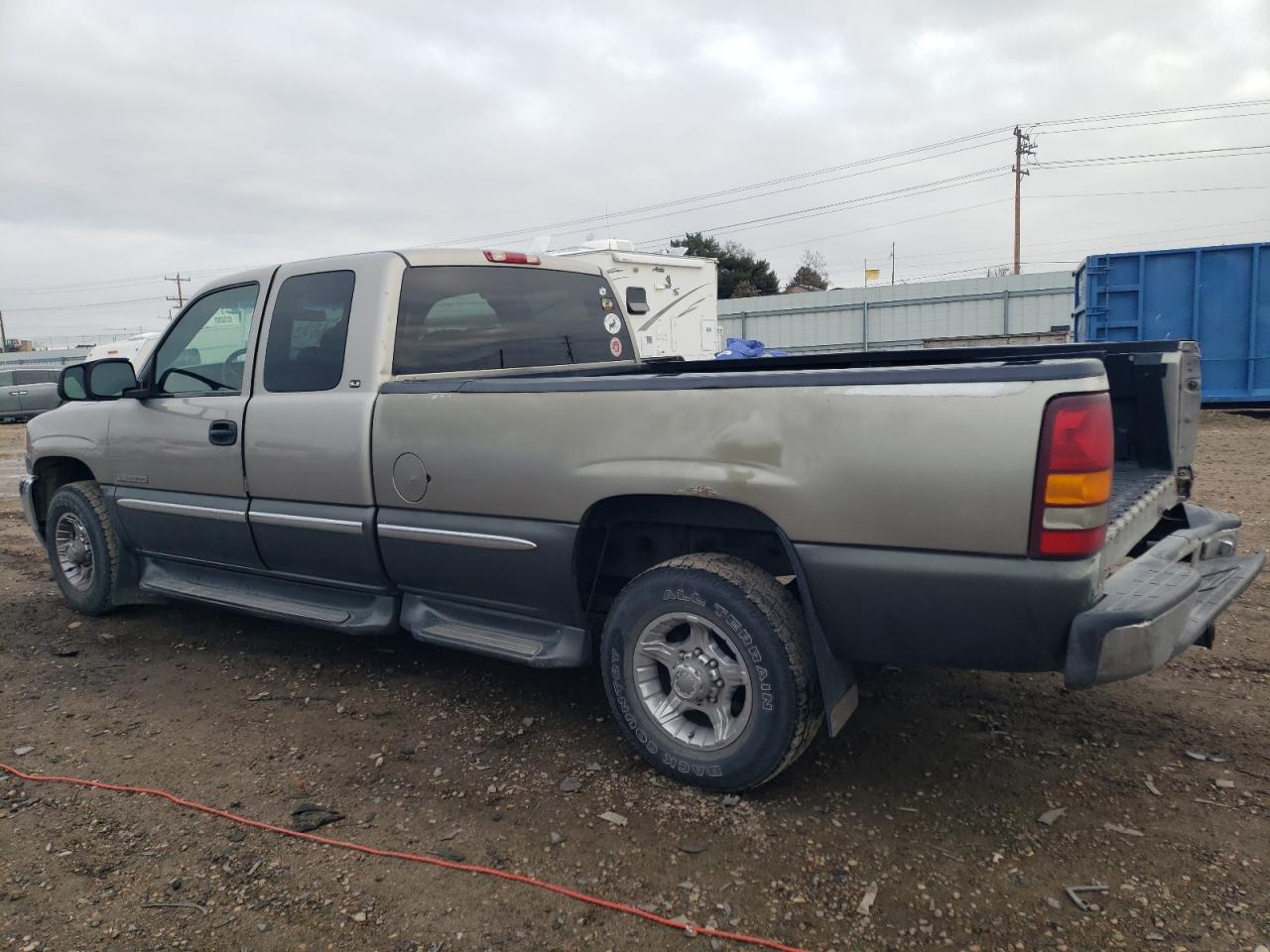 Obraz 2 z 1999 GMC NEW SIERRA C2500 1999 z VIN 1GTGC29U3XE554055