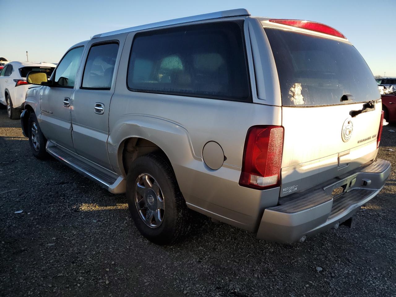 Obraz 2 z 2005 CADILLAC ESCALADE ESV 2005 z VIN 3GYFK66N55G180955