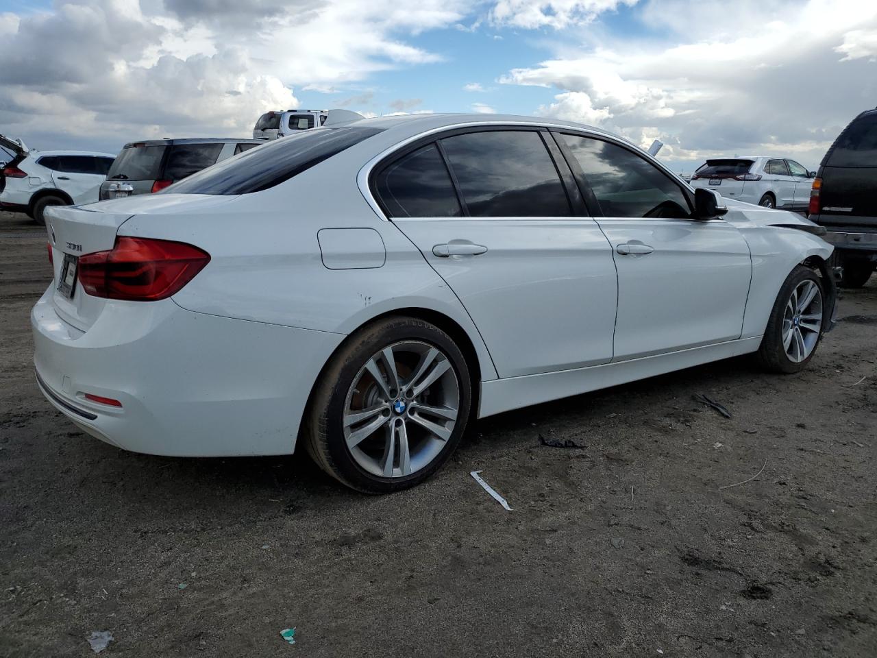 Image 3 of 2018 BMW 330 I 2018 with VIN WBA8B9G5XJNU98728