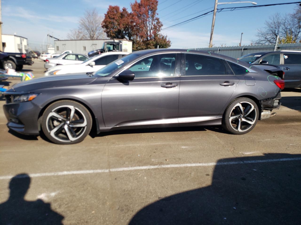 Obraz 1 z 2018 HONDA ACCORD SPORT 2018 z VIN 1HGCV1F33JA145763