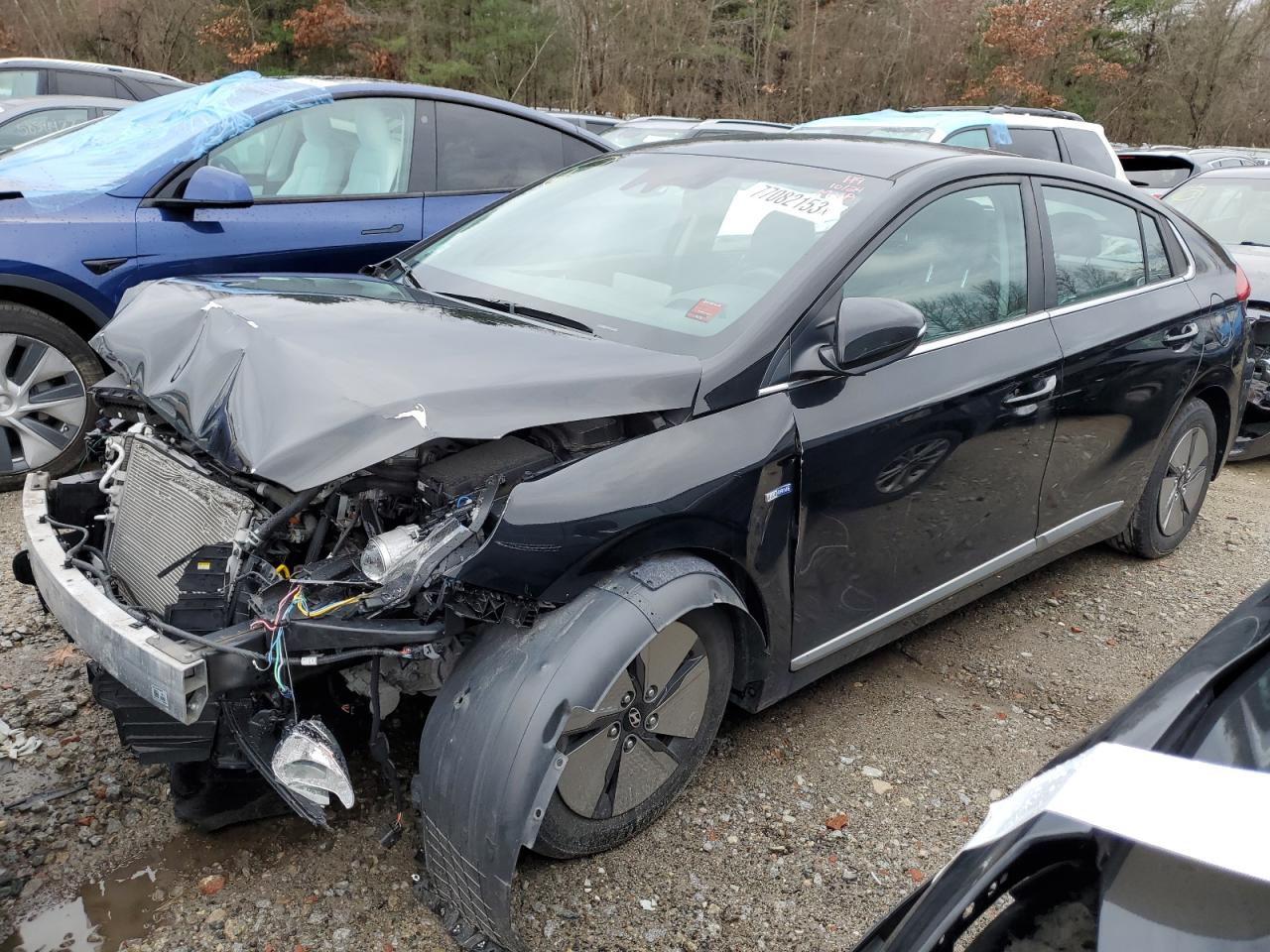 Image 1 of 2020 HYUNDAI IONIQ SE 2020 with VIN KMHC75LC2LU189139