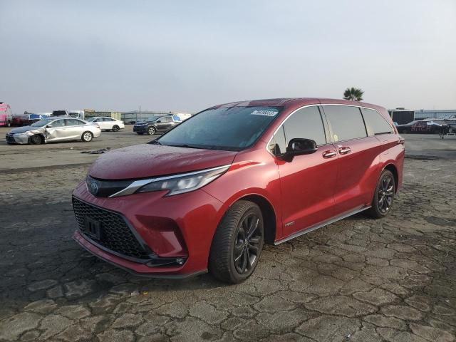 Изображение 1 2021 TOYOTA SIENNA XSE 2021 с VIN 5TDXRKEC6MS022929