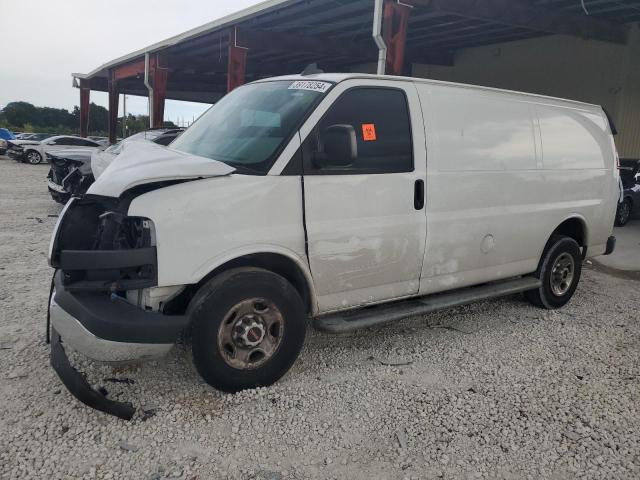 2019 GMC SAVANA G2500 2019 image