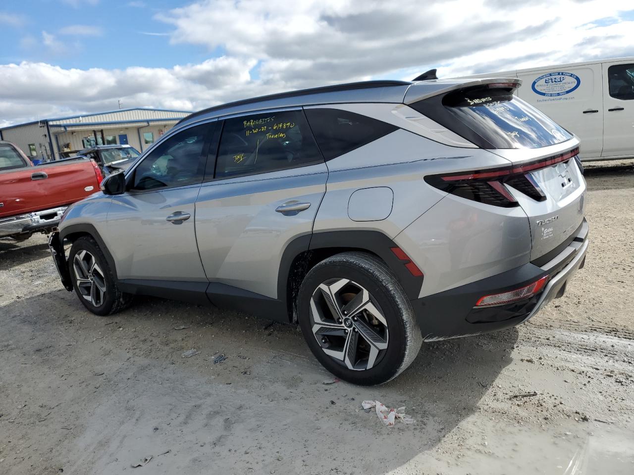 Image 2 of 2022 HYUNDAI TUCSON LIMITED 2022 with VIN 5NMJE3AE0NH014750