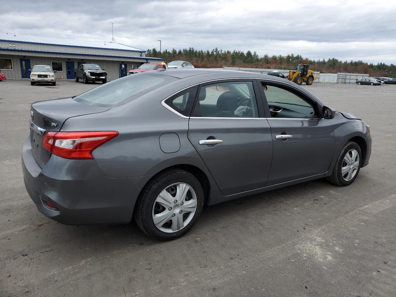 Obraz 3 z 2016 NISSAN SENTRA S 2016 z VIN 3N1AB7AP0GL641247