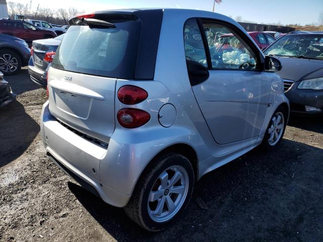 Image 3 of 2013 SMART FORTWO PURE 2013 with VIN WMEEJ3BA0DK676860
