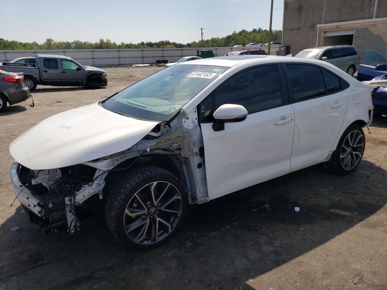 Image 1 of 2020 TOYOTA COROLLA XSE 2020 with VIN 5YFT4RCE8LP056131