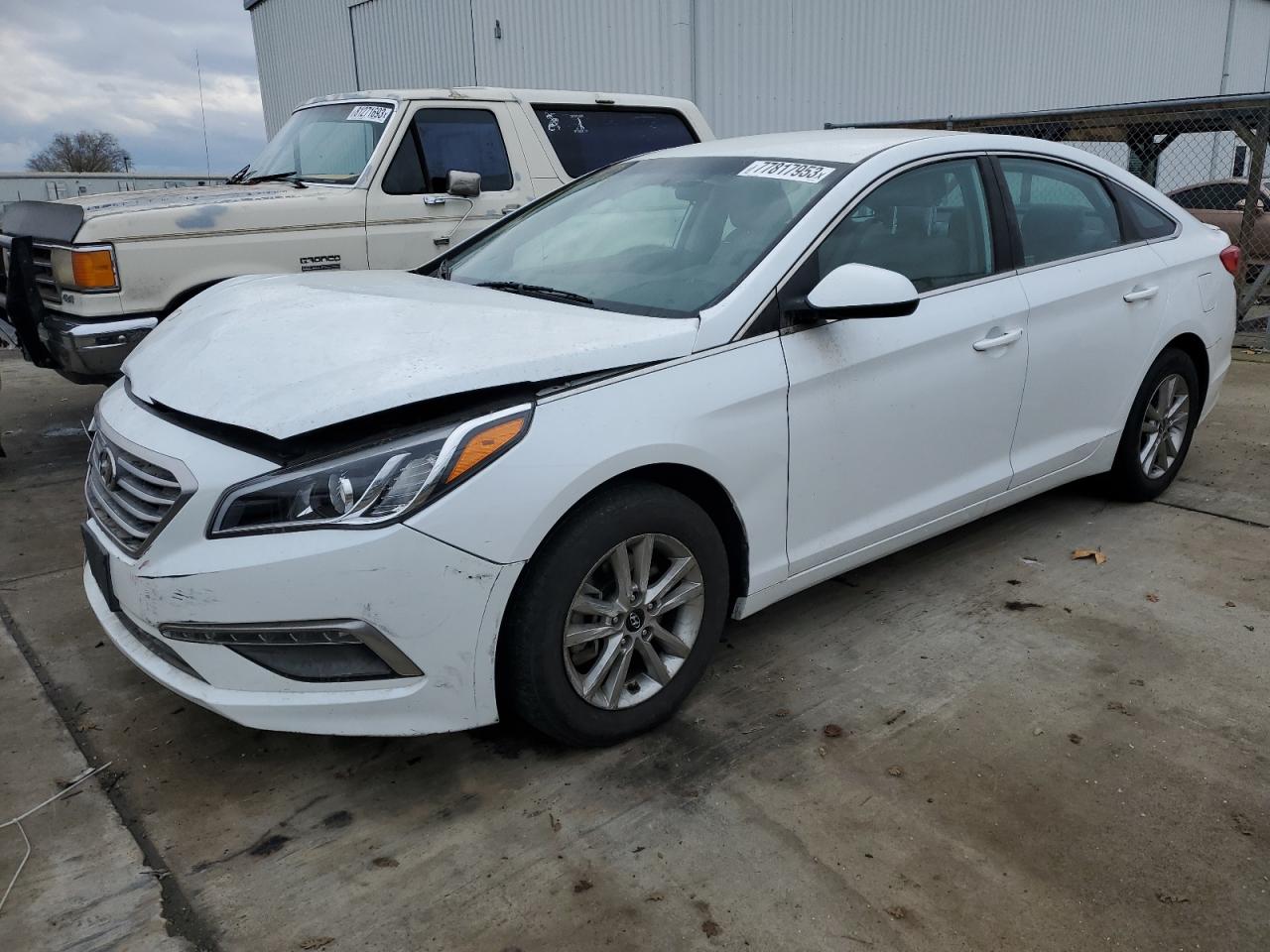 Obraz 1 z 2015 HYUNDAI SONATA SE 2015 z VIN 5NPE24AFXFH151935