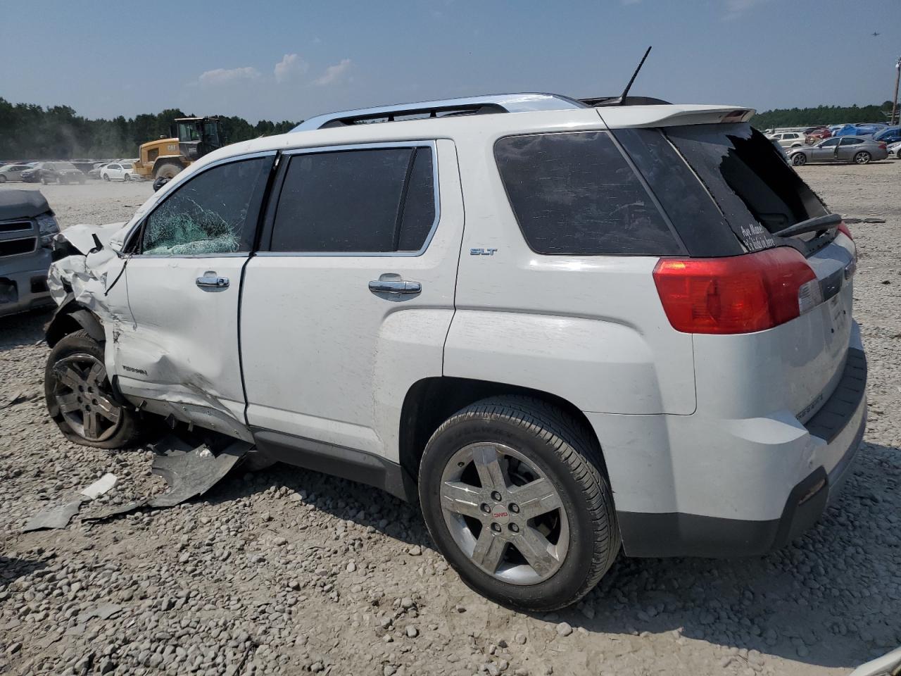 Image 2 of 2013 GMC TERRAIN SLT 2013 with VIN 2GKALWEK8D6162145
