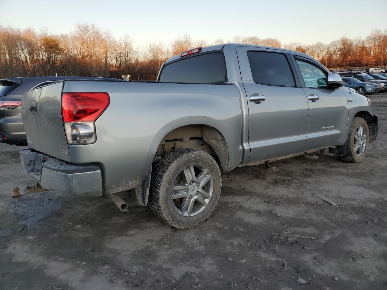 Obraz 3 z 2007 TOYOTA TUNDRA CREWMAX LIMITED 2007 z VIN 5TBDV58157S468139