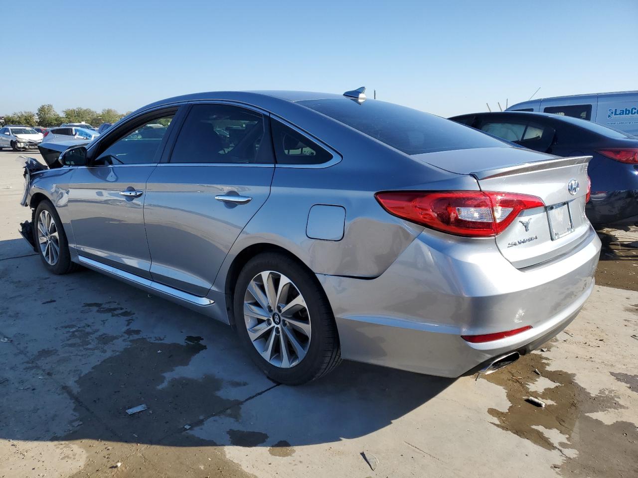 Image 2 of 2016 HYUNDAI SONATA SPORT 2016 with VIN 5NPE34AFXGH420644