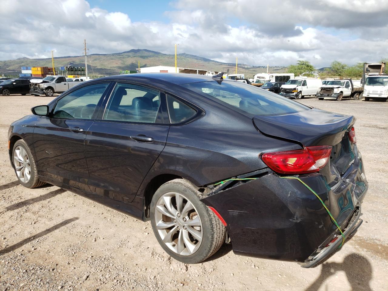 Изображение 2 2016 CHRYSLER 200 S 2016 с VIN 1C3CCCBG9GN185747