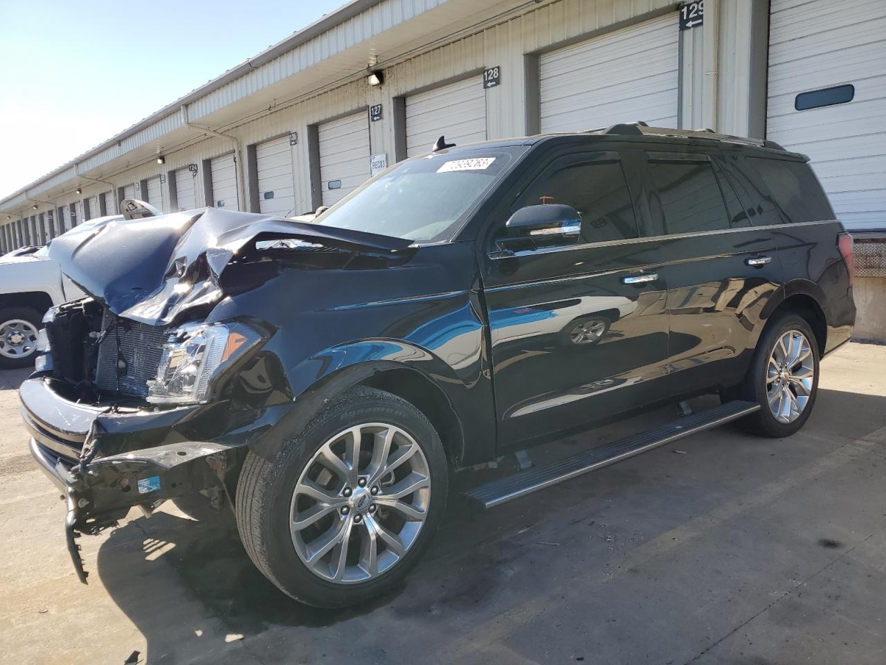 Изображение 1 2019 FORD EXPEDITION LIMITED 2019 с VIN 1FMJU2AT6KEA22048