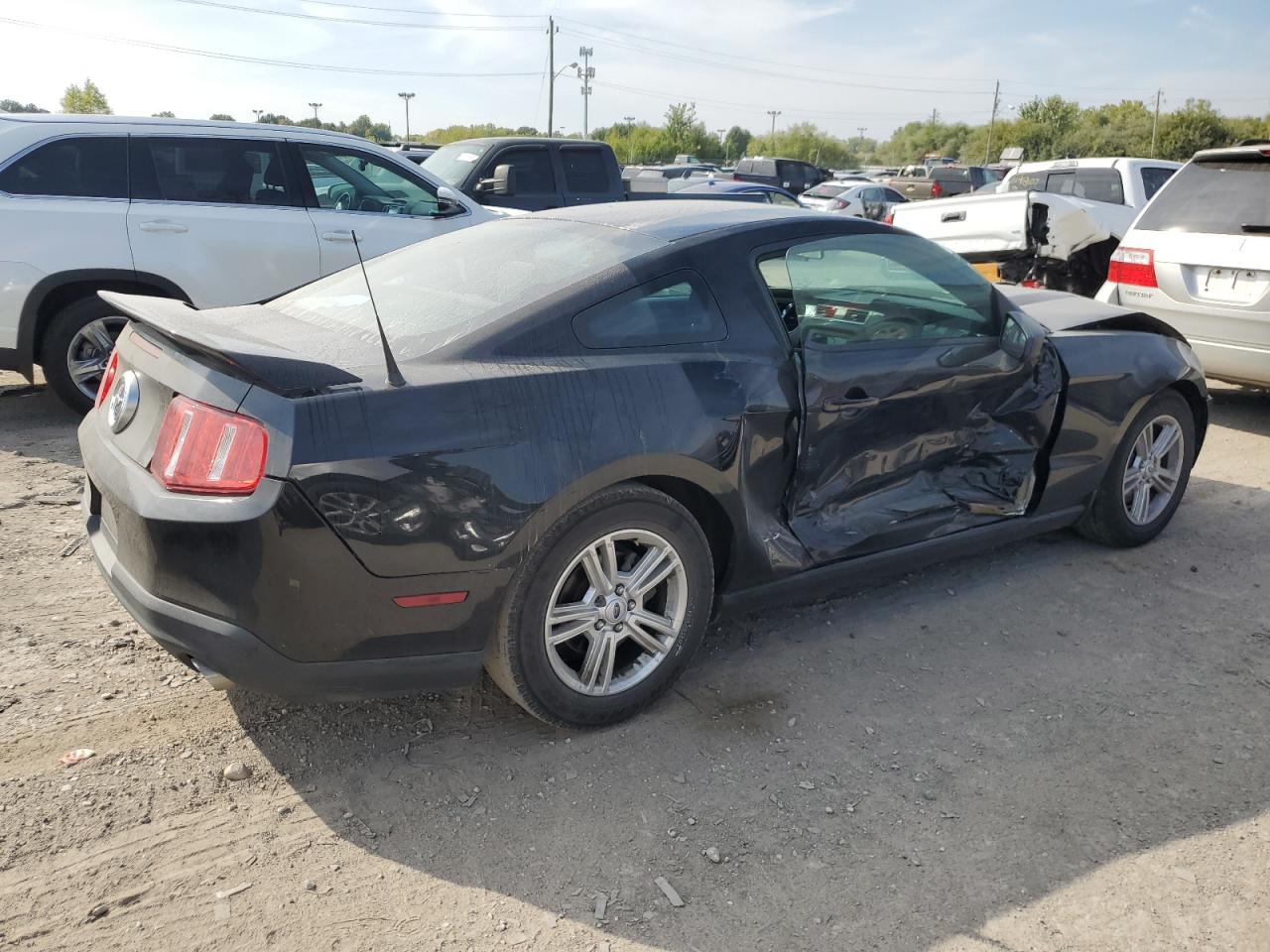 Image 3 of 2012 FORD MUSTANG  2012 with VIN 1ZVBP8AM8C5239403