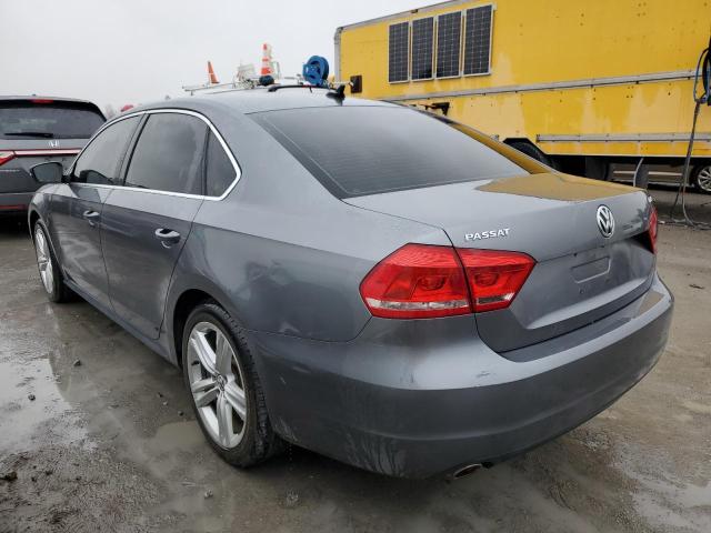Изображение 2 2015 VOLKSWAGEN PASSAT SE 2015 с VIN 1VWBV7A30FC020409