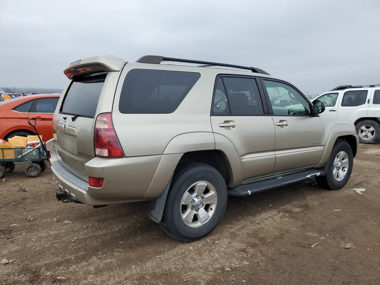 Image 3 of 2005 TOYOTA 4RUNNER SR5 2005 with VIN JTEBT14R158024729