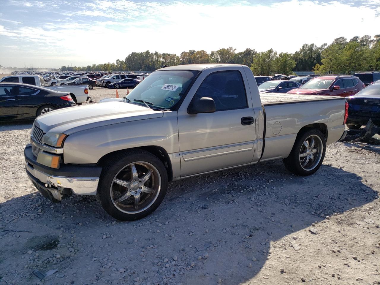 Image 1 of 2004 CHEVROLET SILVERADO C1500 2004 with VIN 1GCEC14T44Z293149