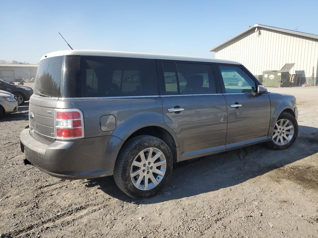 Image 3 of 2009 FORD FLEX SEL 2009 with VIN 2FMEK62C69BA27186