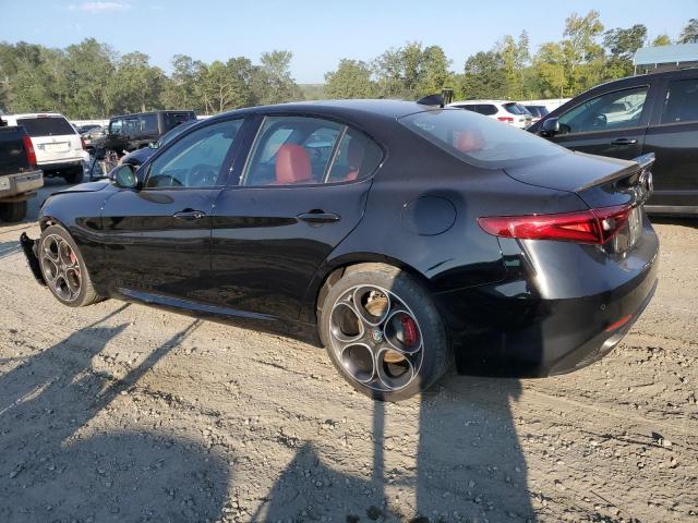 Obraz 1 z 2019 ALFA ROMEO GIULIA TI 2019 z VIN ZARFAMBN3K7607601