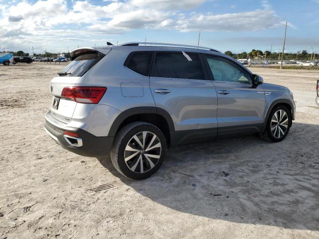 Изображение 3 2022 VOLKSWAGEN TAOS SE IQ DRIVE 2022 с VIN 3VVLX7B21NM068796