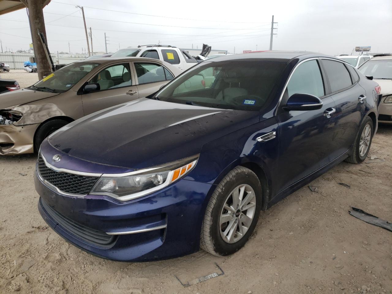 Изображение 1 2018 KIA OPTIMA LX 2018 с VIN 5XXGT4L31JG205524