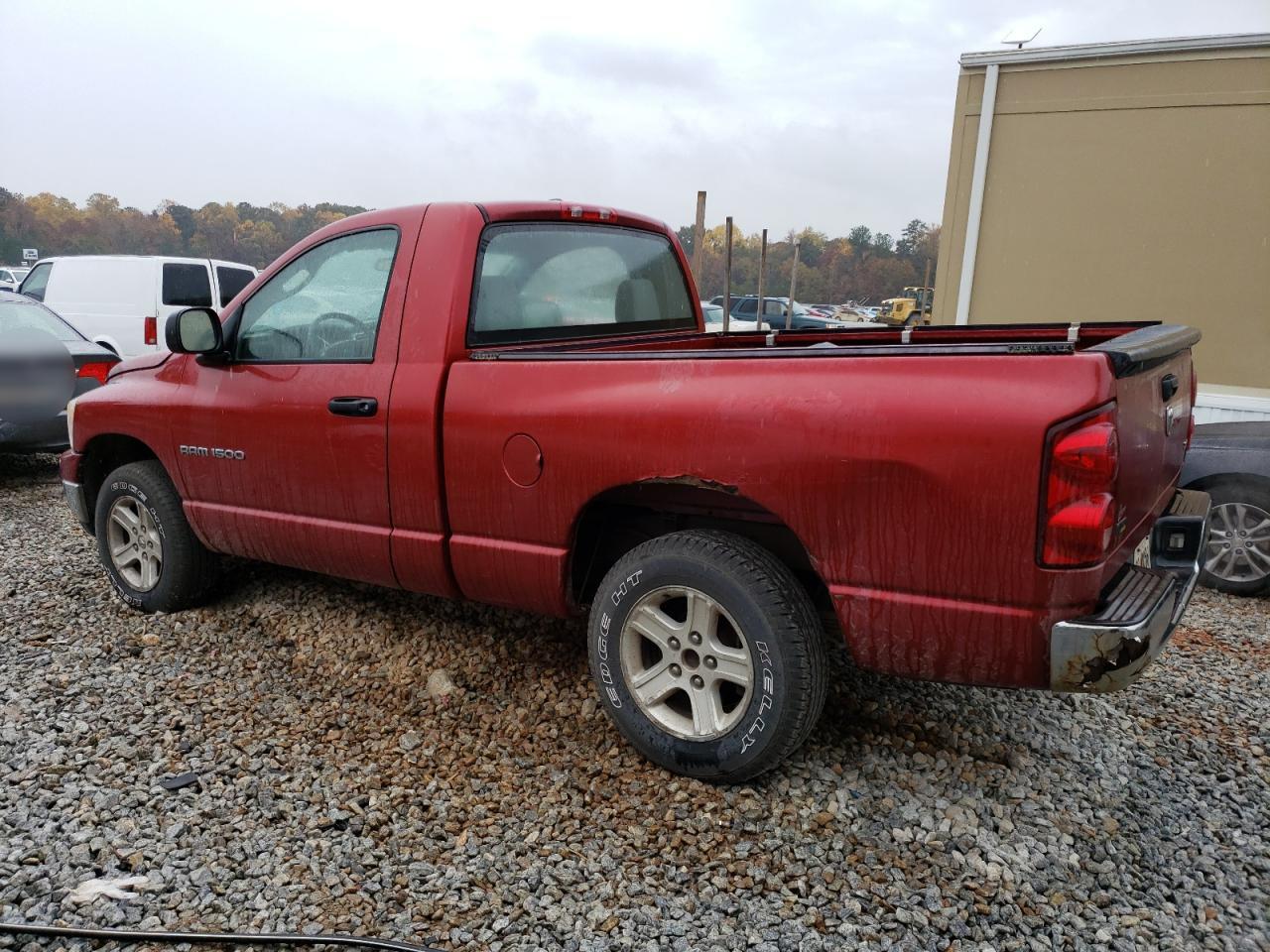 Image 2 of 2007 DODGE RAM 1500 ST 2007 with VIN 1D7HA16P47J536650
