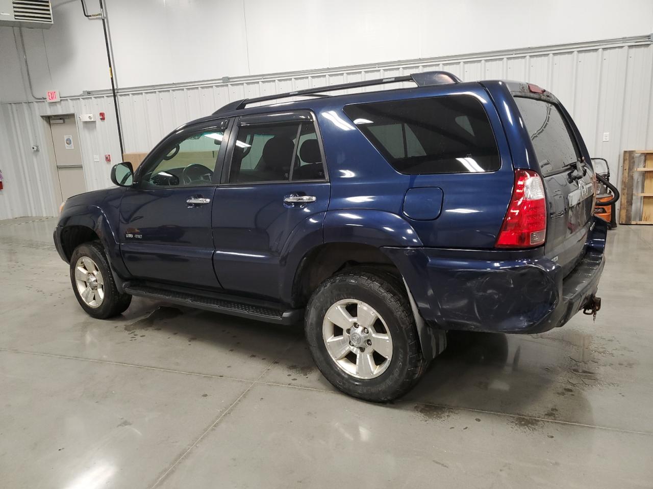 Image 2 of 2006 TOYOTA 4RUNNER SR5 2006 with VIN JTEBU14RX68057243