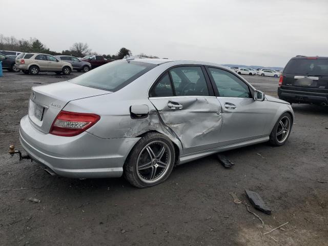 Obraz 3 z 2010 MERCEDES-BENZ C 300 4MATIC 2010 z VIN WDDGF8BB4AF372388