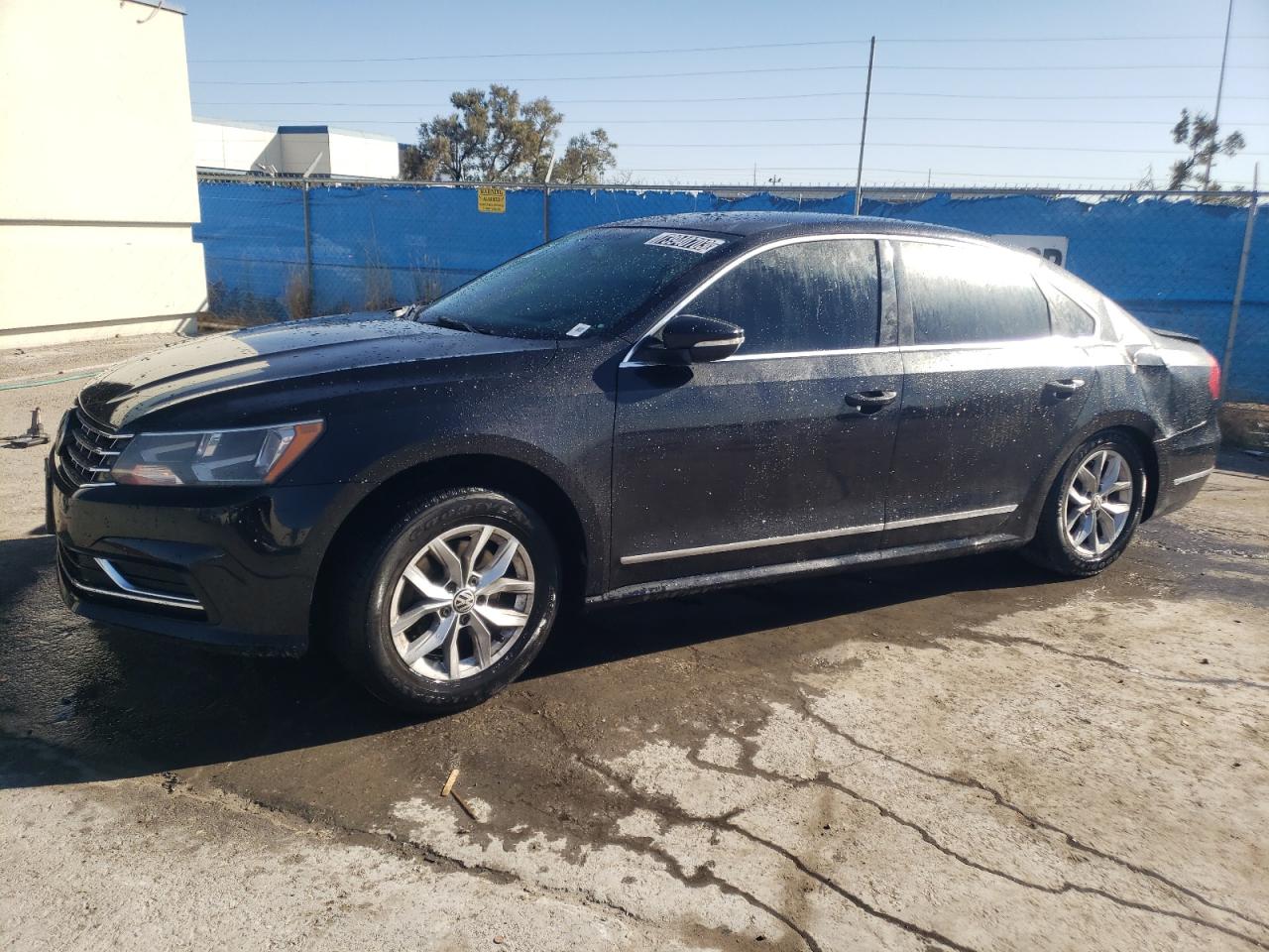 Obraz 2017 VOLKSWAGEN PASSAT S 2017