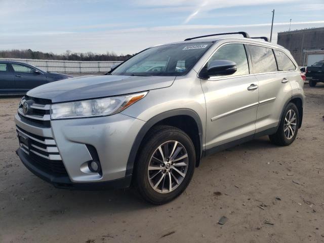 Изображение 1 2019 TOYOTA HIGHLANDER SE 2019 с VIN 5TDJZRFH3KS591498